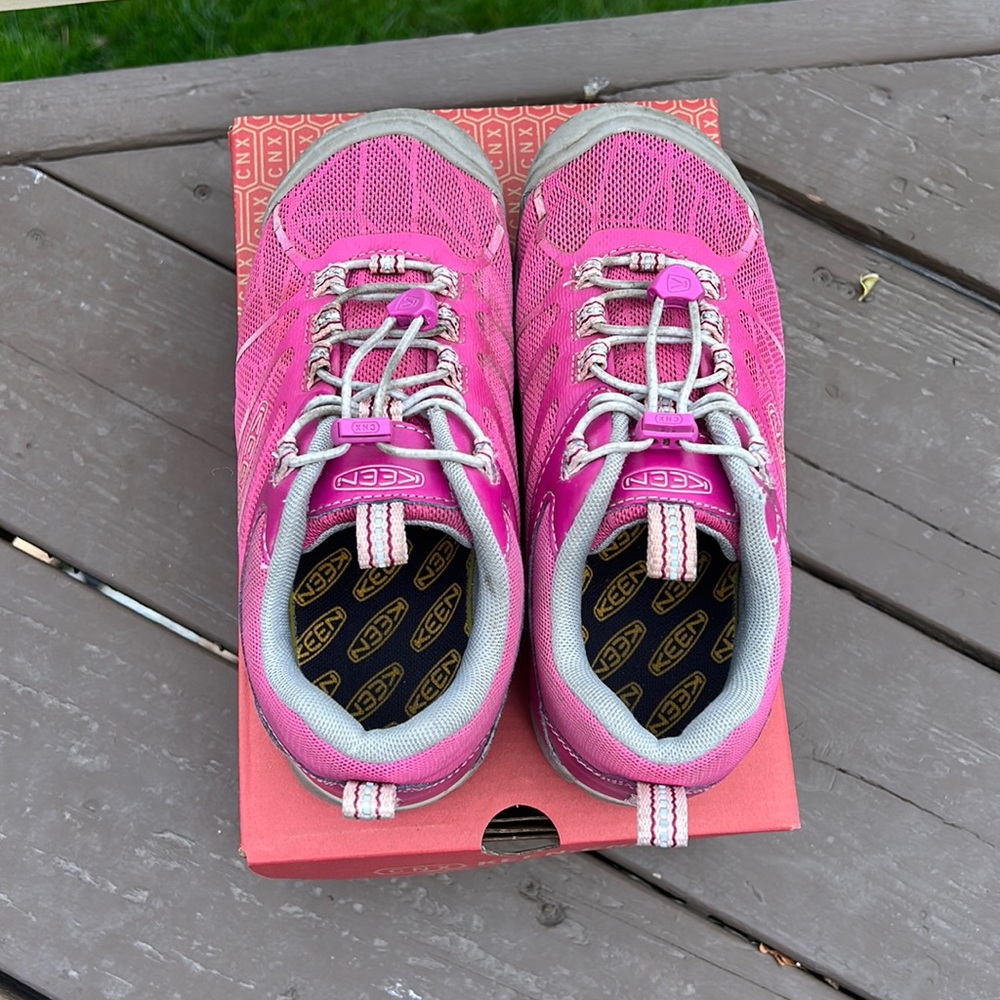 Keen shoes